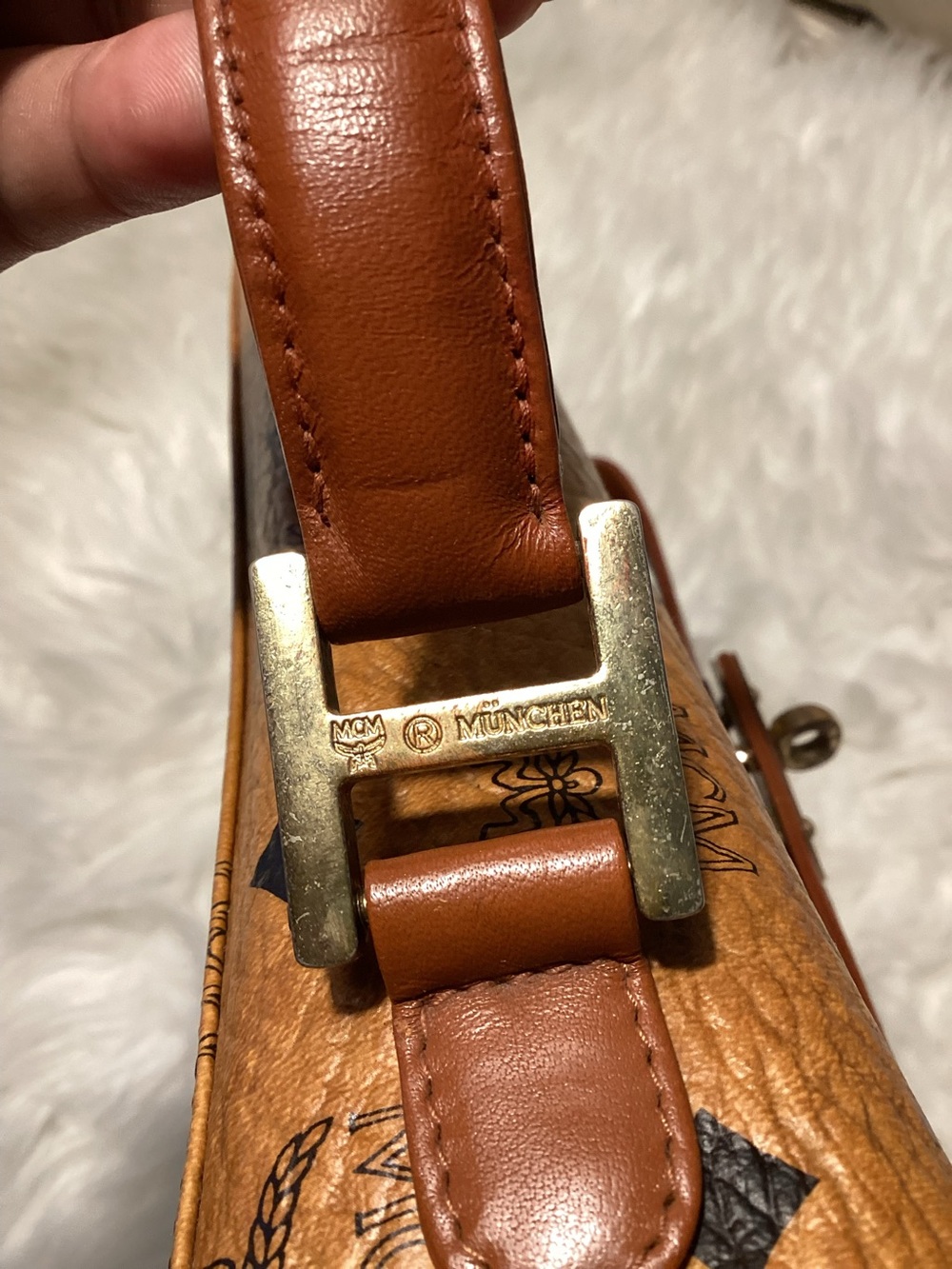 Vintage MCM Cognac Visetos Logo Top-Handle Bag - Picture 11 of 15